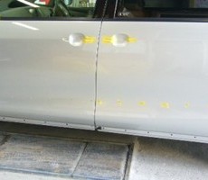 トヨタ・エスティマの鈑金修理事例（４）のサムネイル
